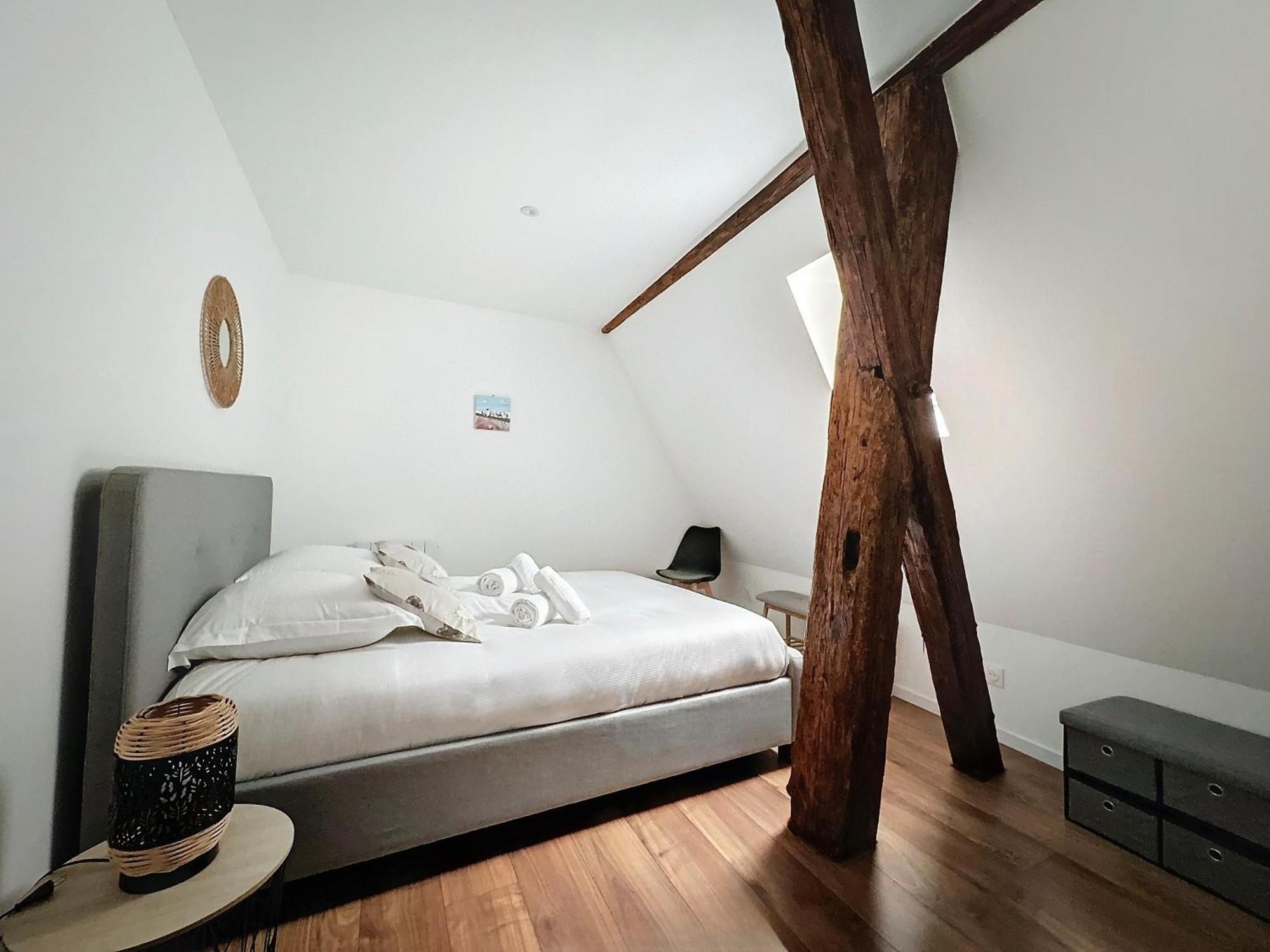 Le Du Kaiser Apartment *